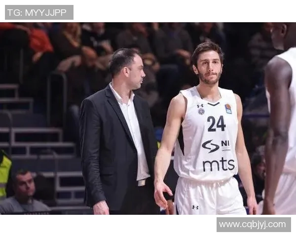 马尔科-查卡莱维奇荣获本赛季最佳防守球员